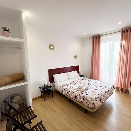 Hostal Abaaly Madrid Luaran gambar