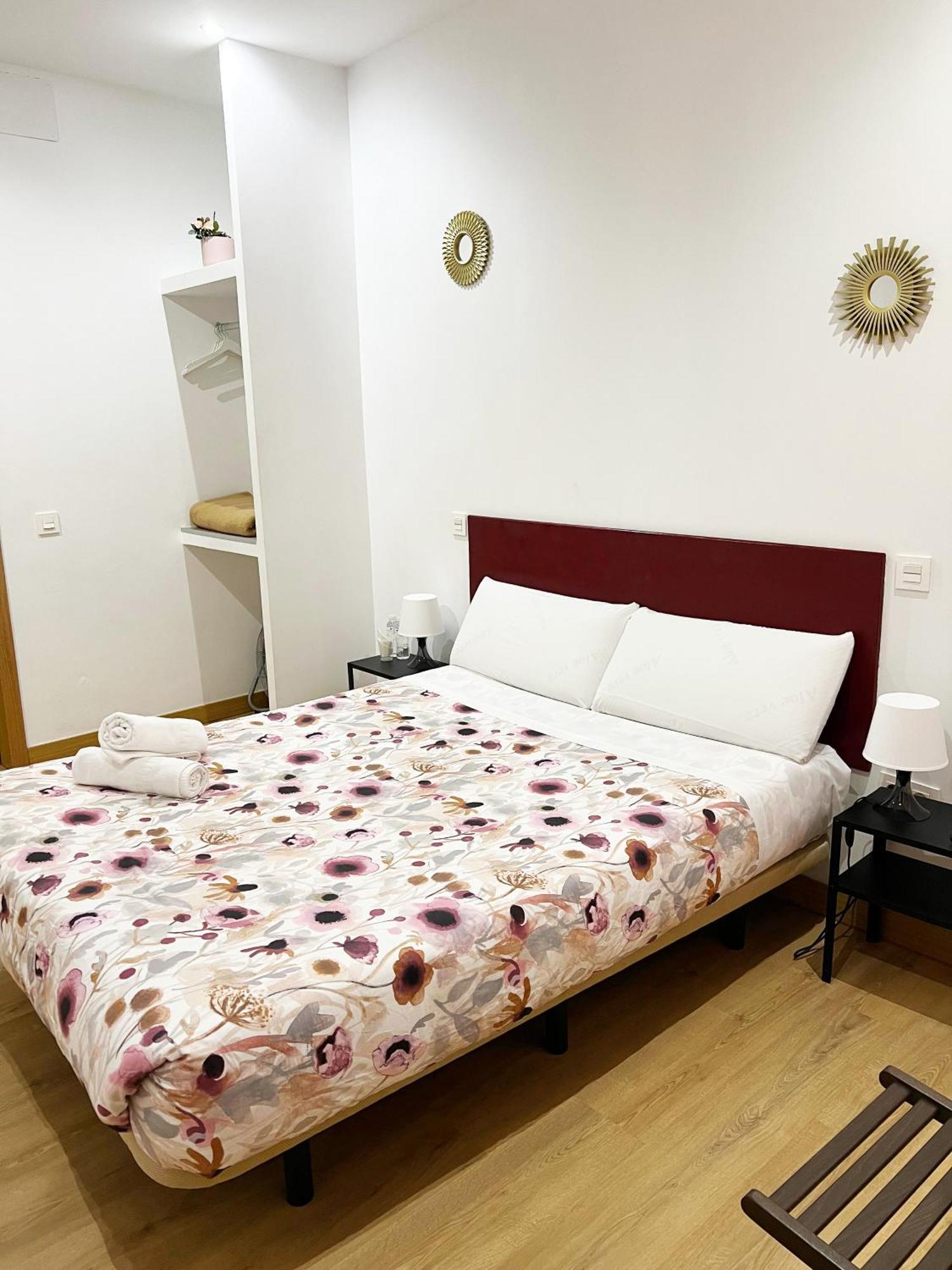 Hostal Abaaly Madrid Luaran gambar