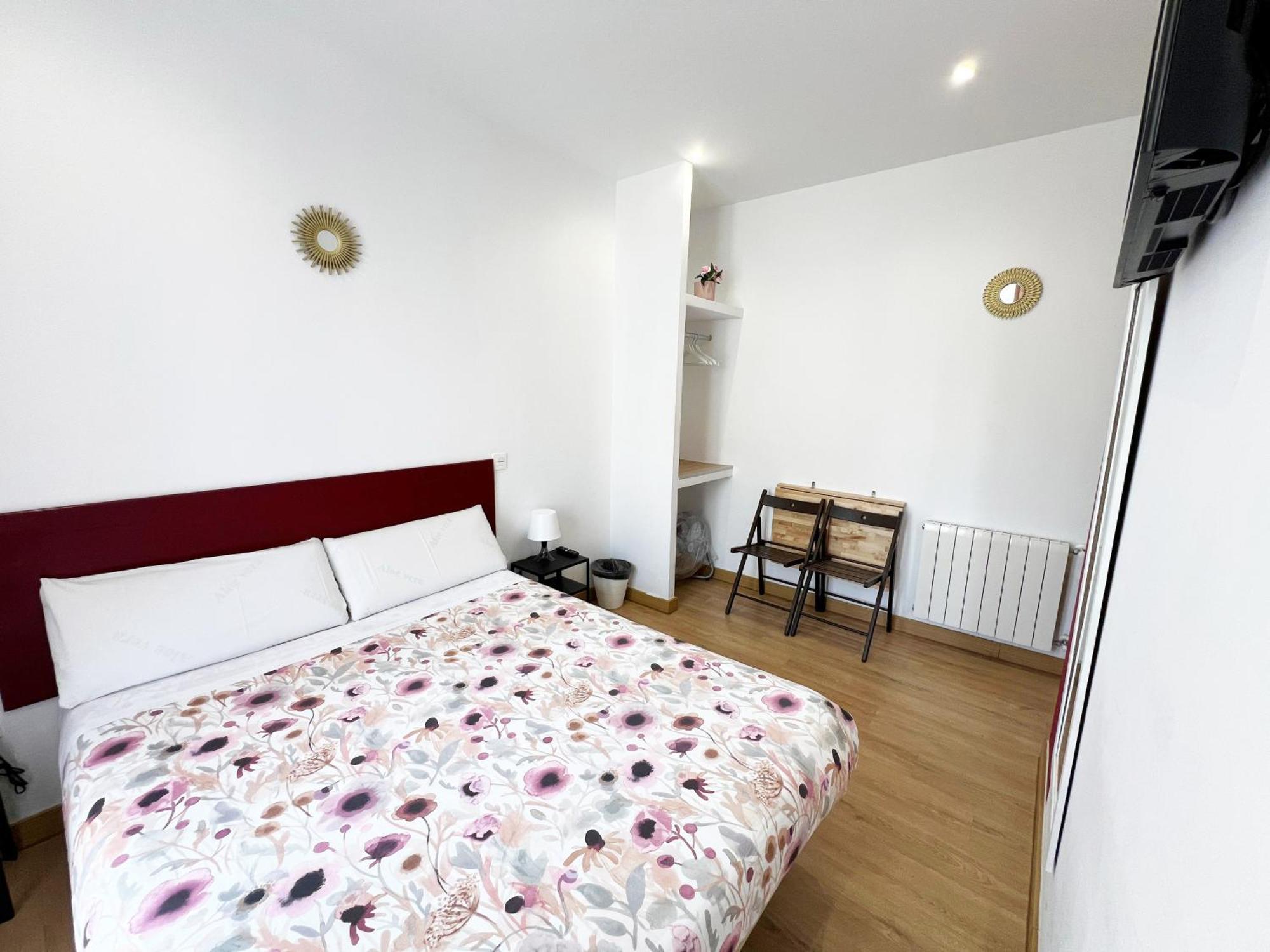 Hostal Abaaly Madrid Luaran gambar